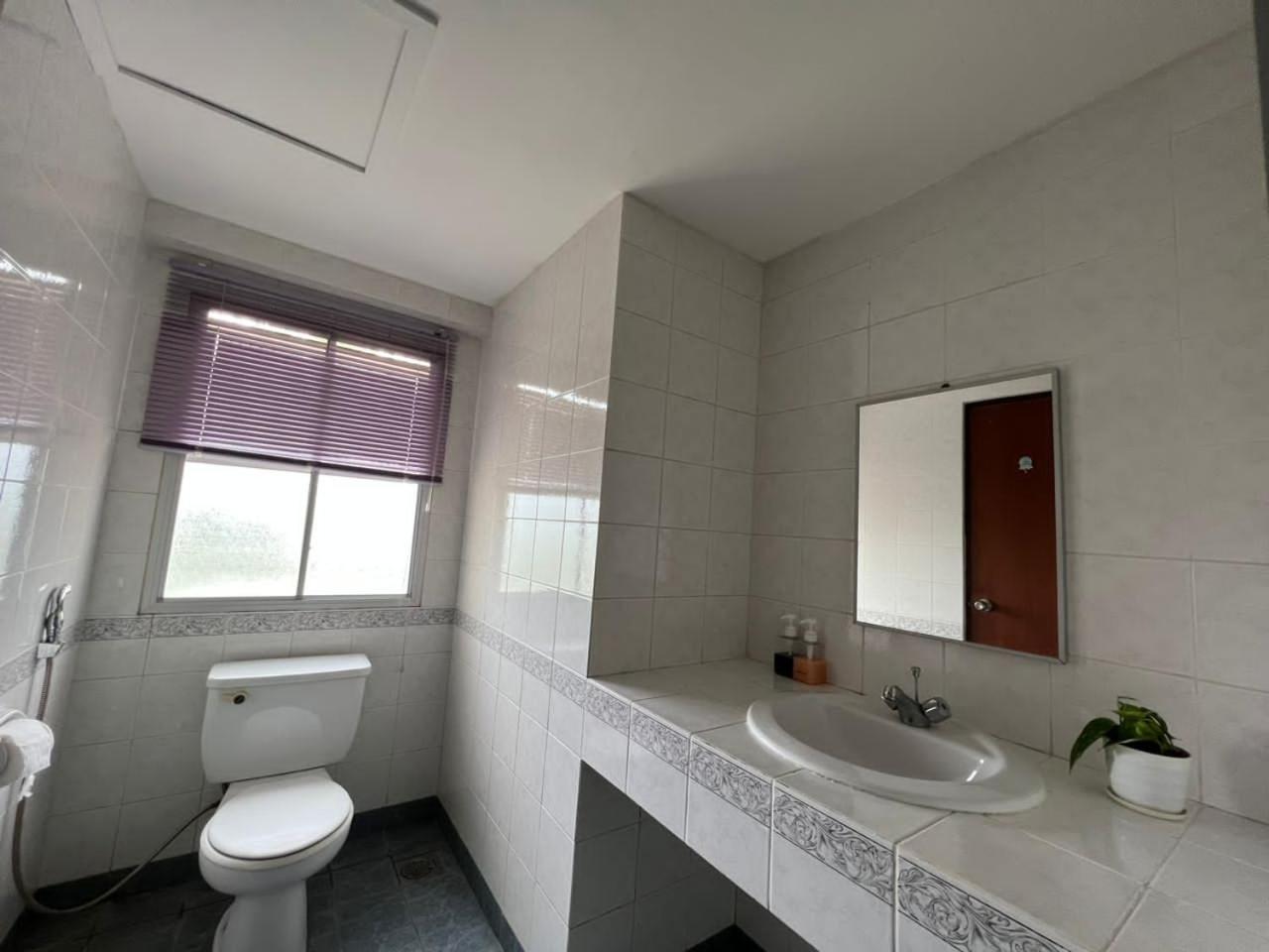 Kasuma Resort Azalea Kuching Exterior photo